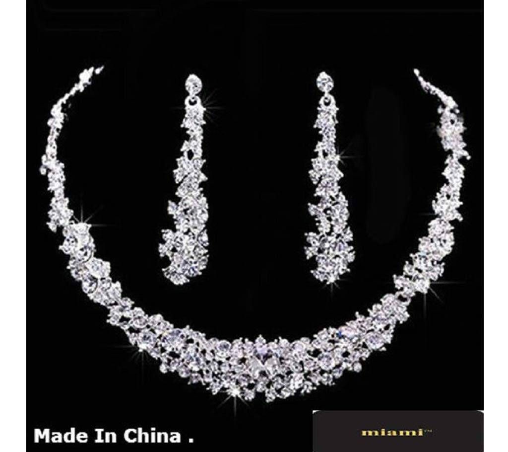 Diamante Cat Necklace & Earring Set