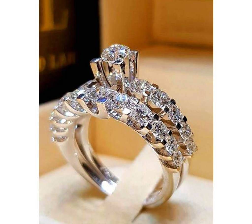 White Zircon Couples Ring(Size:6)