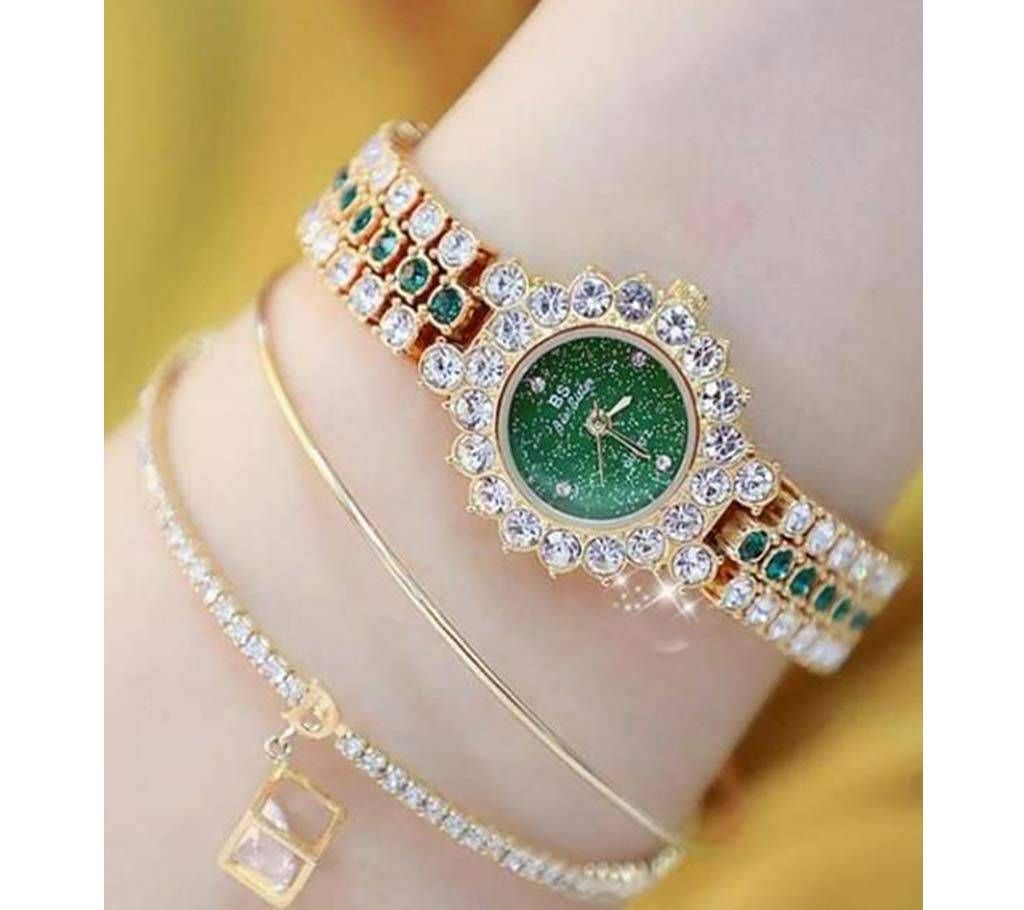 Bracelet shaped Wrsit watch for womnen 