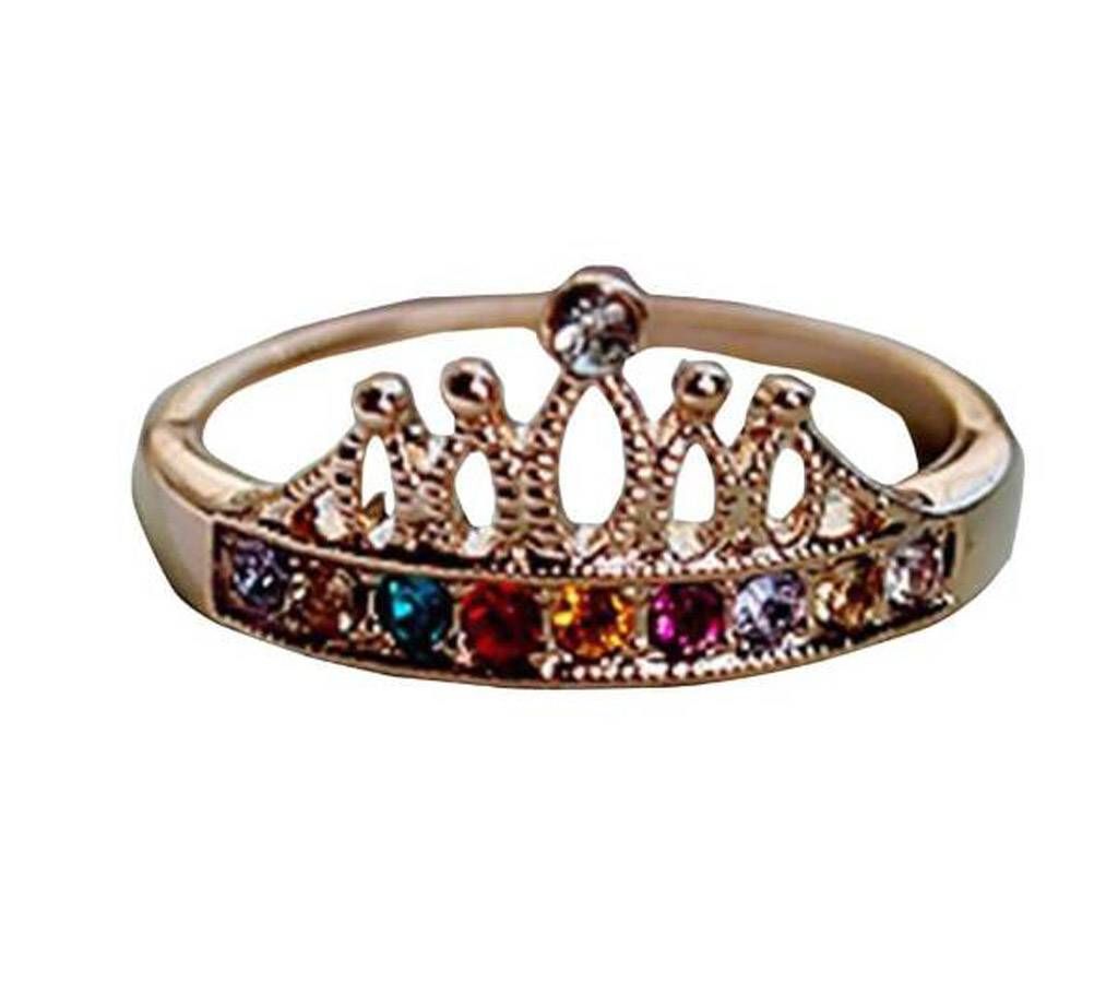 Ladies crown shaped finger ring