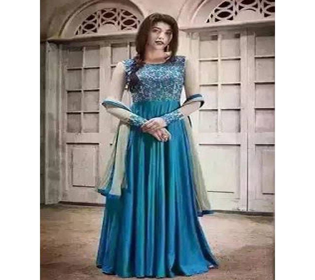 Ladies Georgette gown 