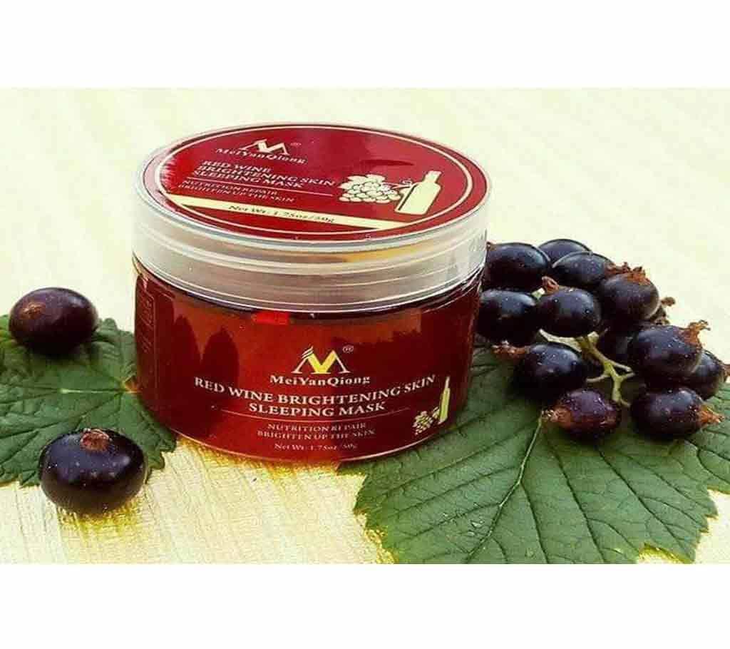 Red wine sleeping mask