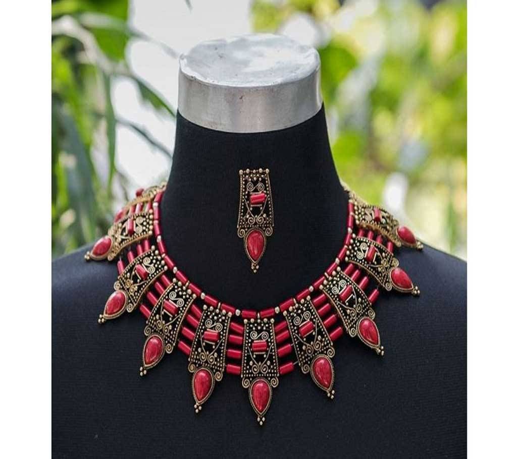Beautiful Red with Golden Star Shape Red Stone Necklace with Earring
