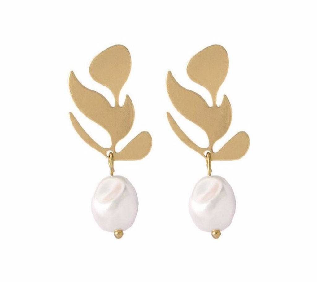 Simple Metal Cute Pearl Drop Earrings for Women
