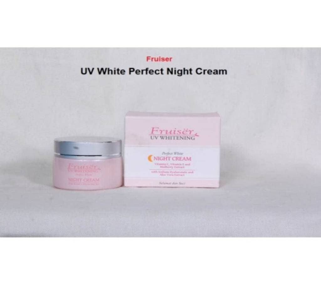 Night Cream Fruiser UV  (Malaysia) 