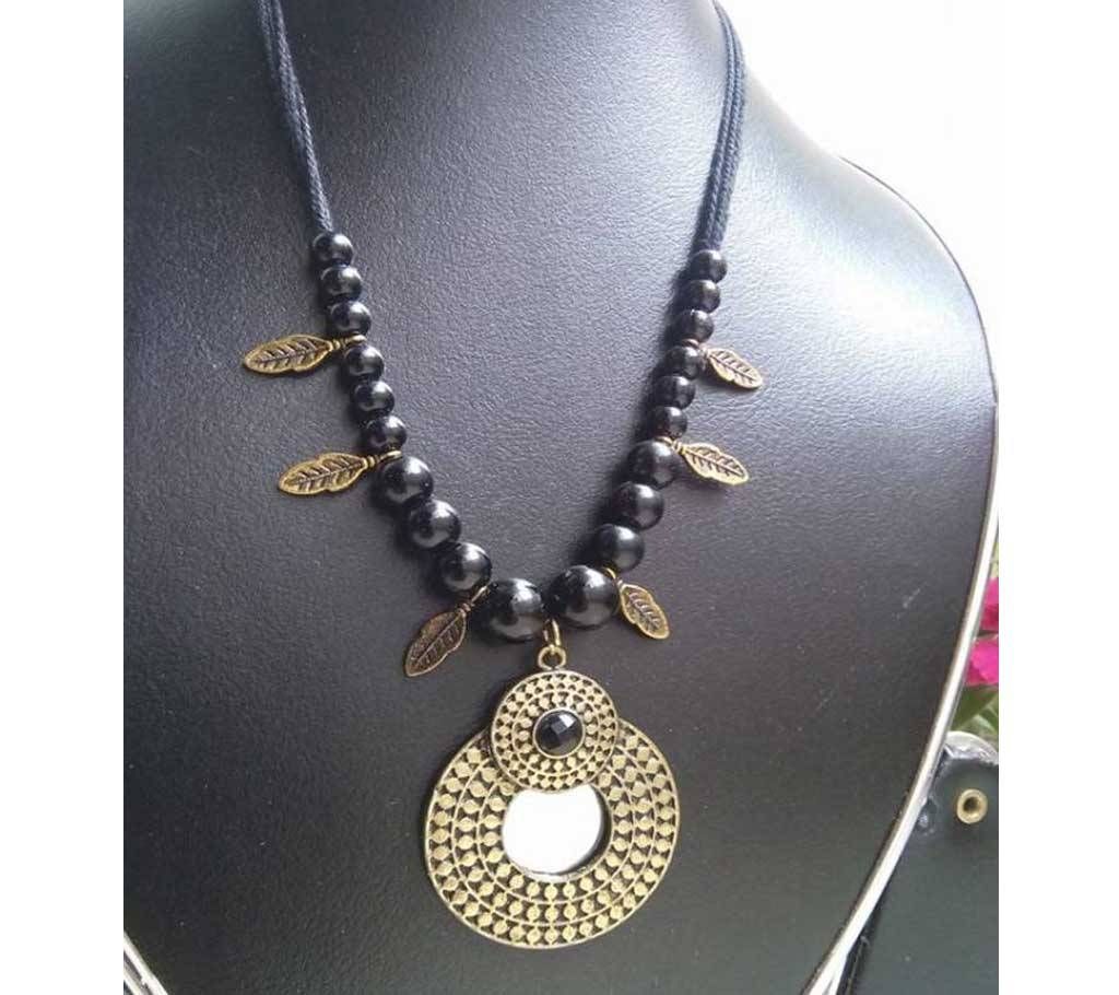 Dorponmala Ladies Handicraft Beads Pendant