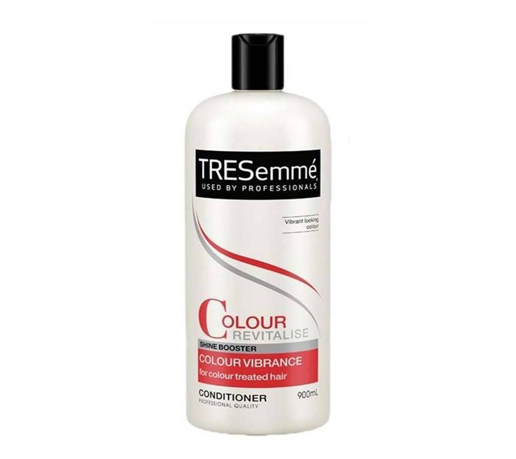 TRESemm Colour Revitalize Conditioner- 900ml-Australia