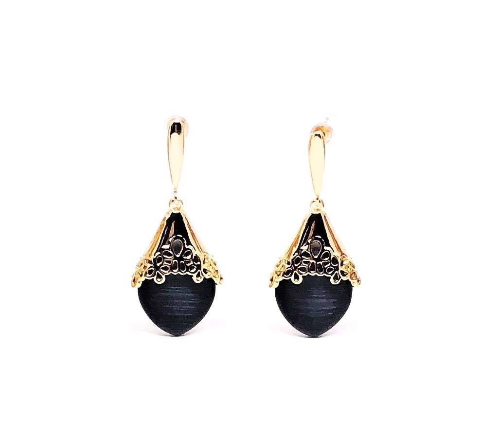 Fashionable Earring For Women
