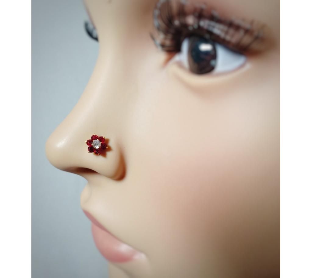 18k gold 7 zircone stones nosepin