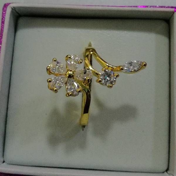 Flower Finger Ring