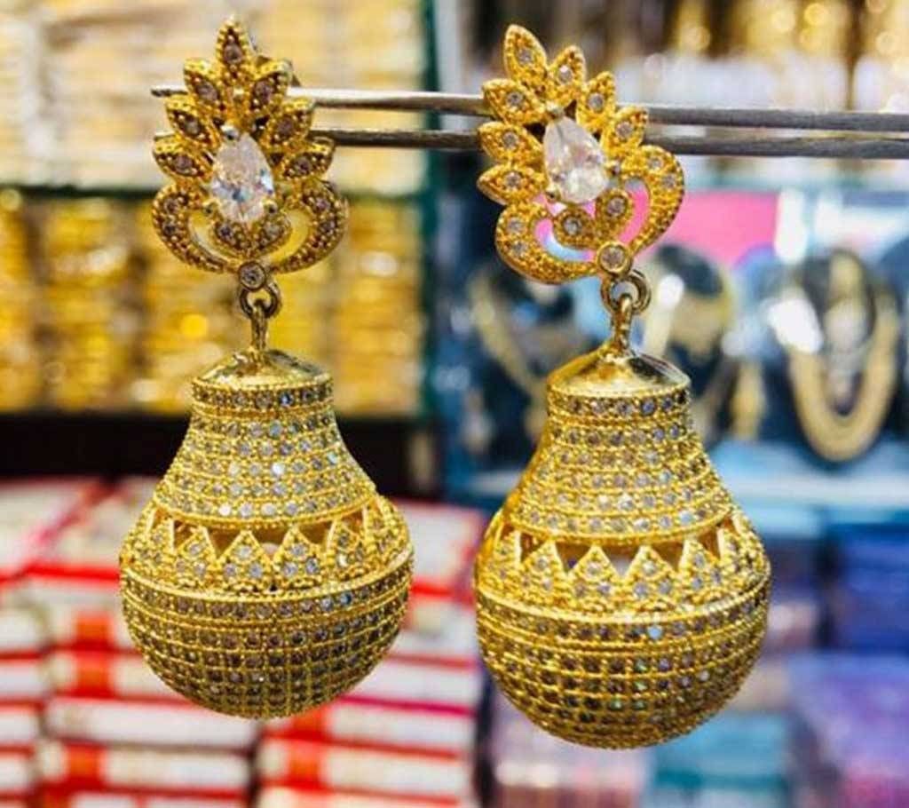 Stone Setting Golden Plated Earrings
