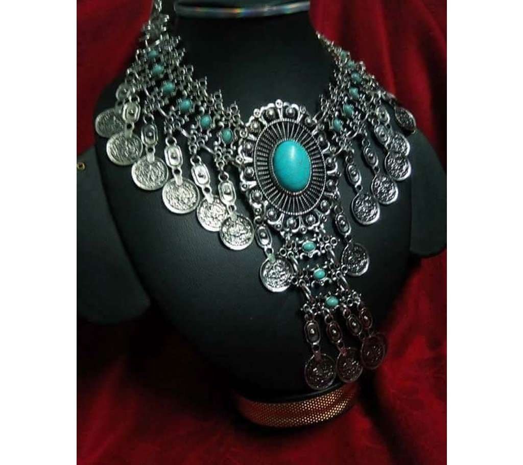 Baishaki Double Layer Necklace Set