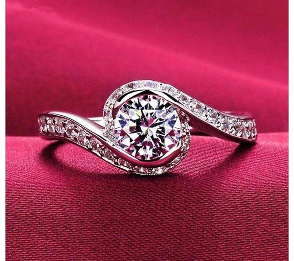 Snake Shaped Stone Setting Finger Ring