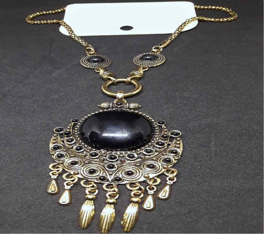 Stone Setting Pendant For Womens