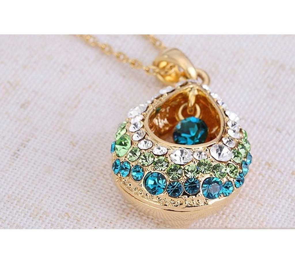 Chia Fashion Hollow Golden Color Rhinestone Pendant Set (by Pink Point - CHIA61)