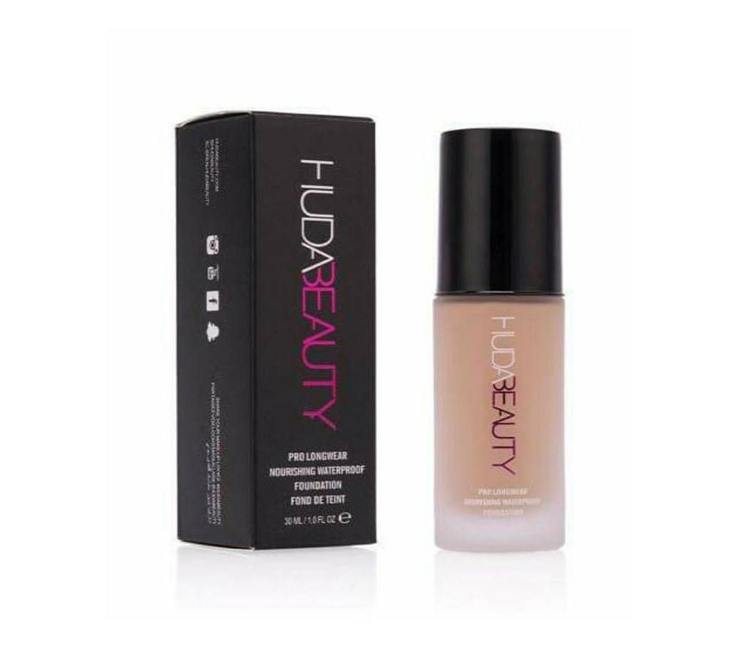 HUDA BEAUTY MATTE FOUNDATION WATERPROOF