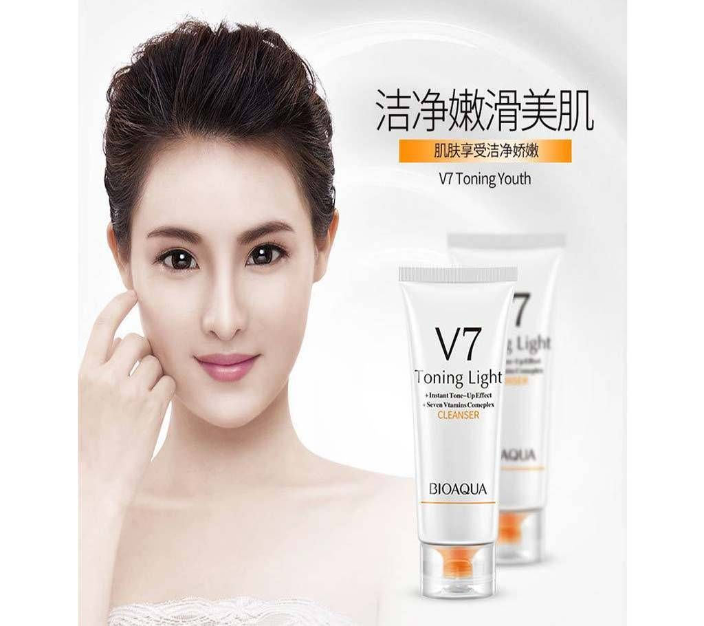BIOAQUA V7 Facial Cleanser-China