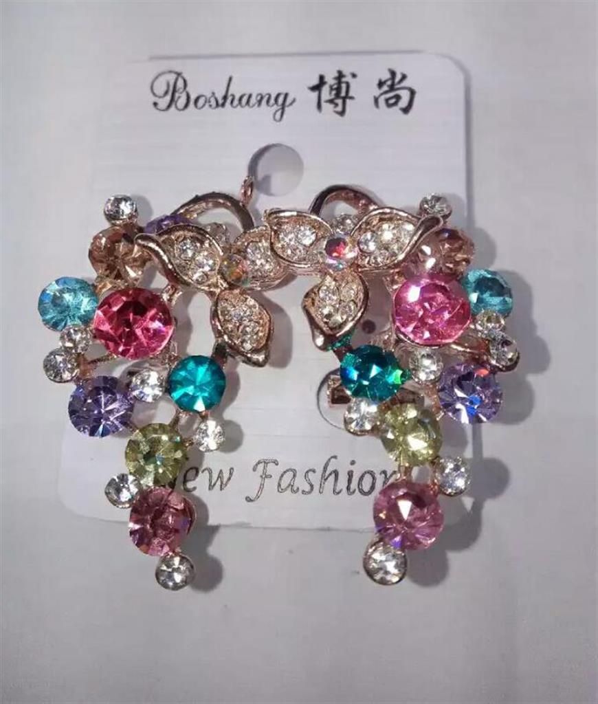 Multicolor stone setting earring