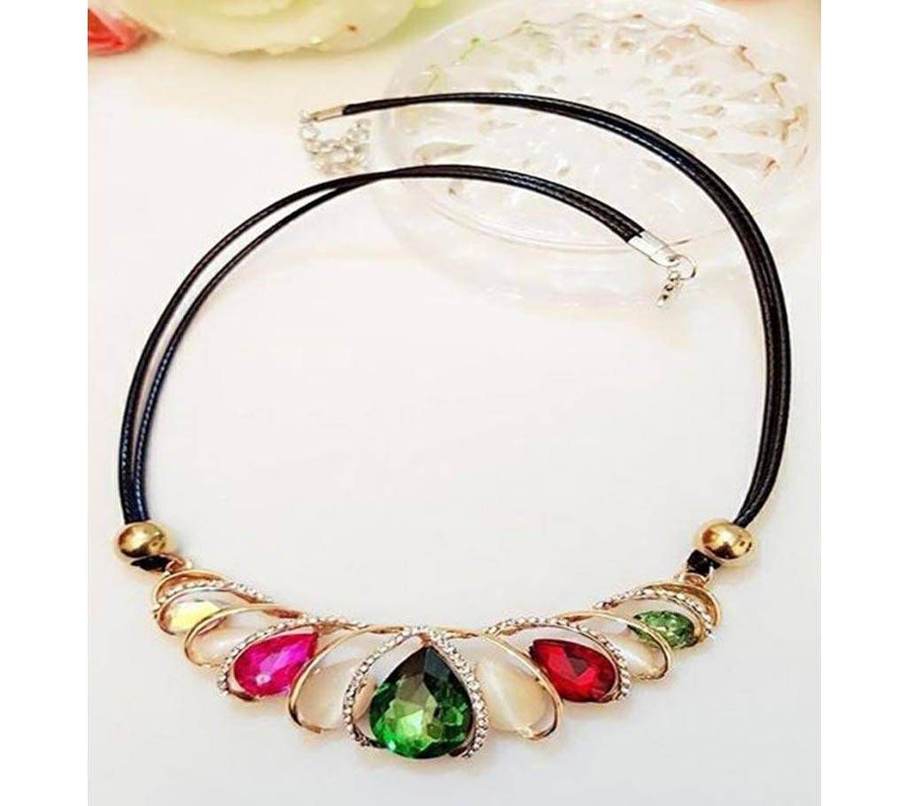 Multi Color Ladies Necklace Set