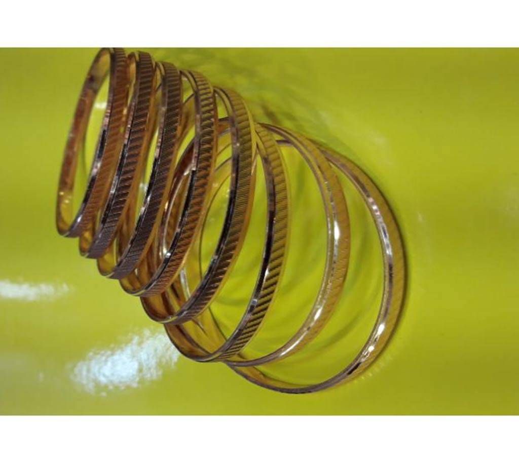 8 piece golden bangles