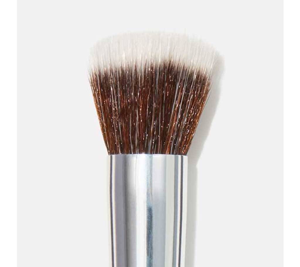 e.l.f. Beautifully Bare Stipple Brush