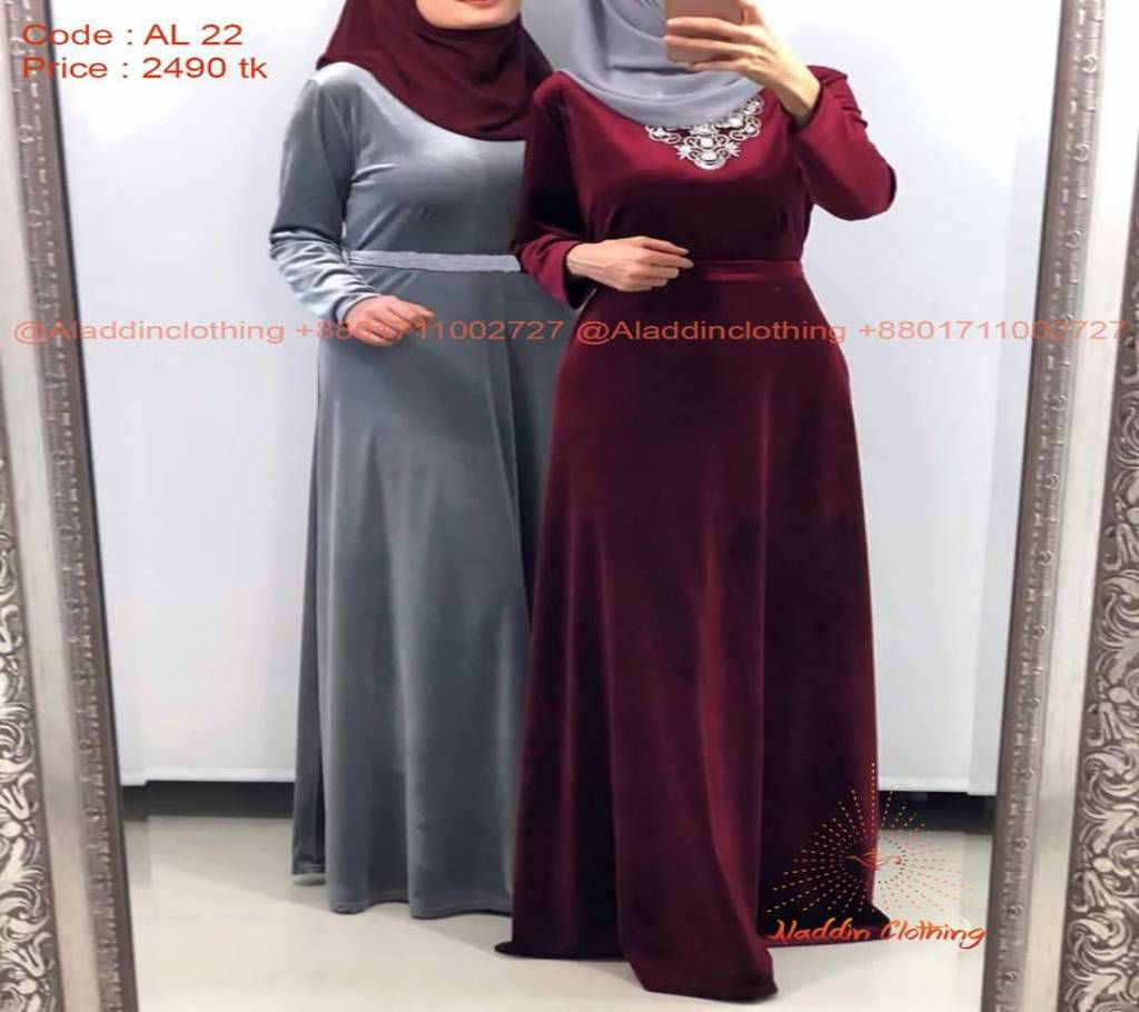 Velvet Abaya Muslim women wear