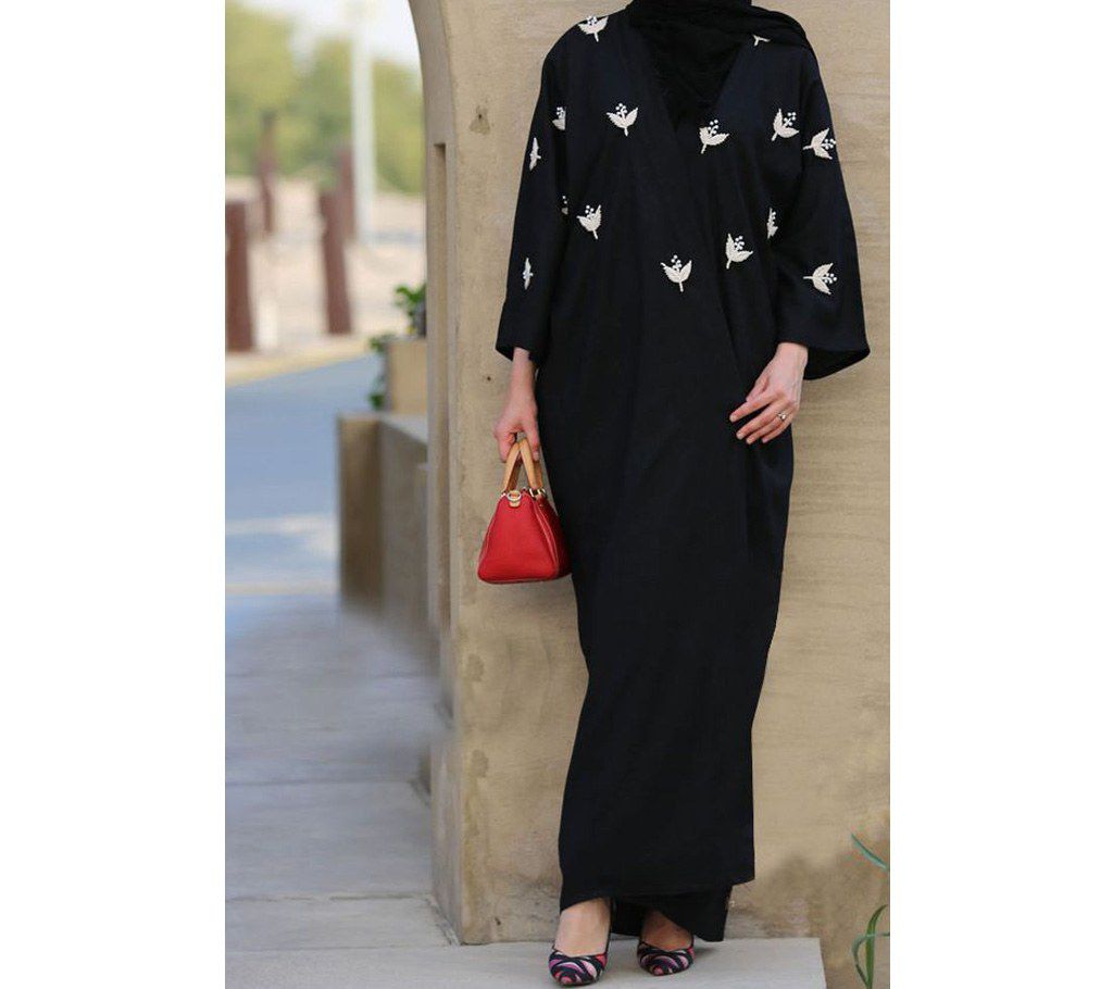 Black Color Elegant Abaya