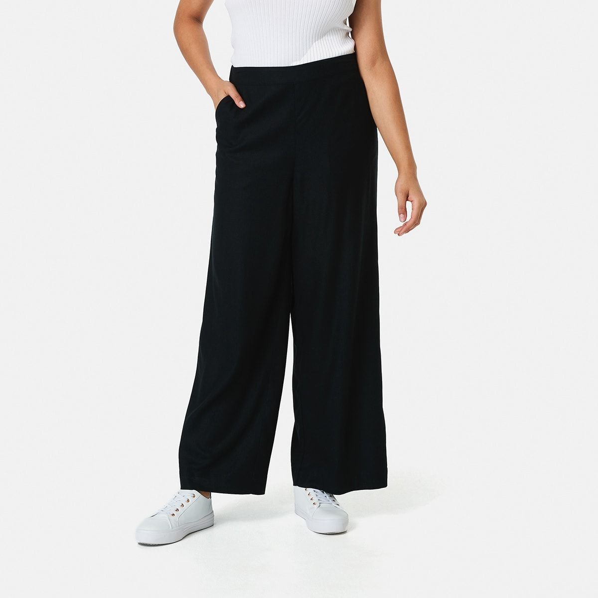 Textured Wide Leg Pants
