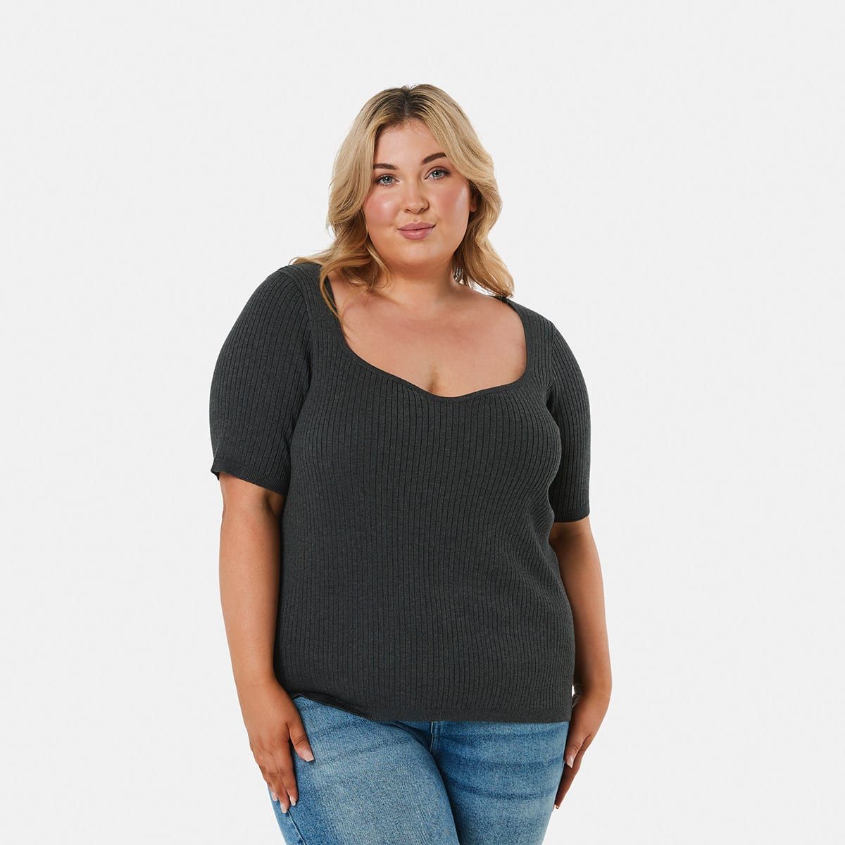 Curve Short Sleeve Sweetheart Knit Top