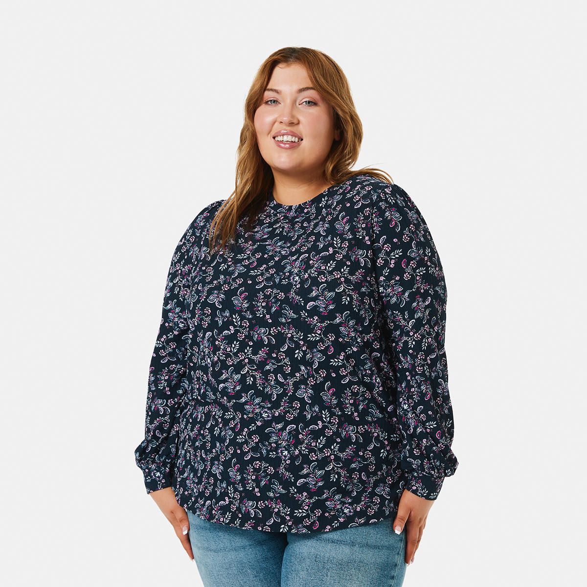 Curve Long Sleeve Gathered Cuff Top
